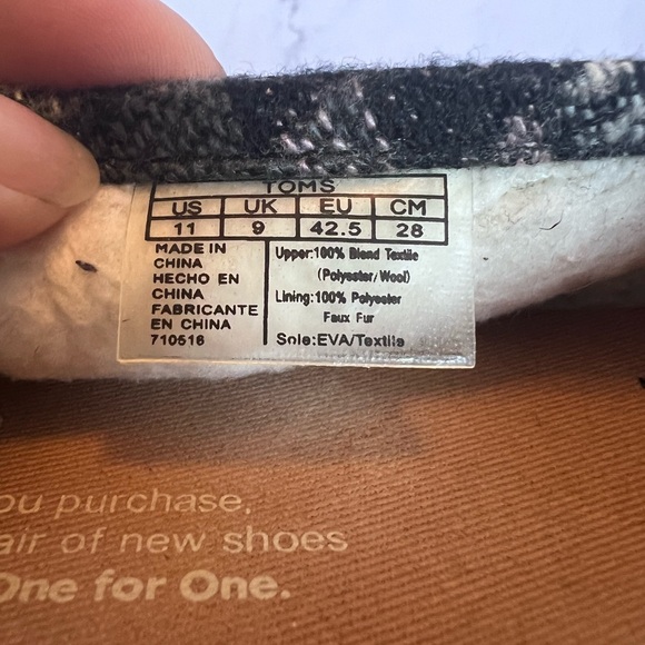 Toms Jacquard Tribal Pattern Sherpa Slip On Flats Womens 11 - Picture 7 of 7